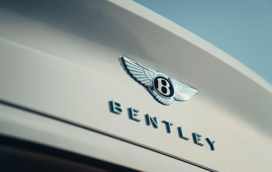 Логотип Bentley Continental GT Convertible 2019 года  (WW) (фото 11 из 46)